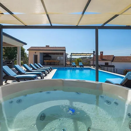 Stephanie Holiday home