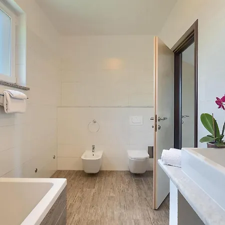 Holiday home Stephanie *